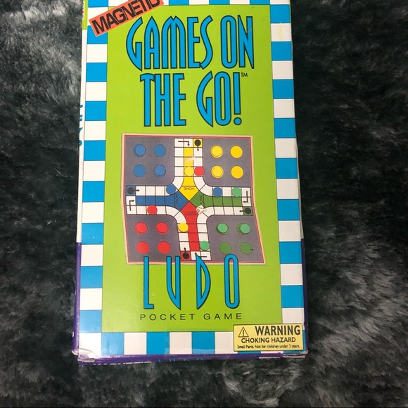 2 Pieces - Tavel Games On The Go World & Ludu Games - Picture 3 of 3
